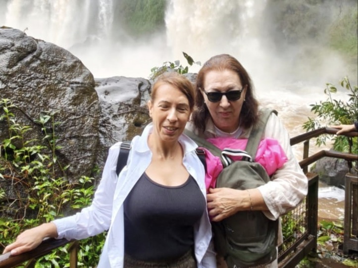 Isabel Piedad Zarco Cartas com acompanhante nas Cataratas do Iguaçu